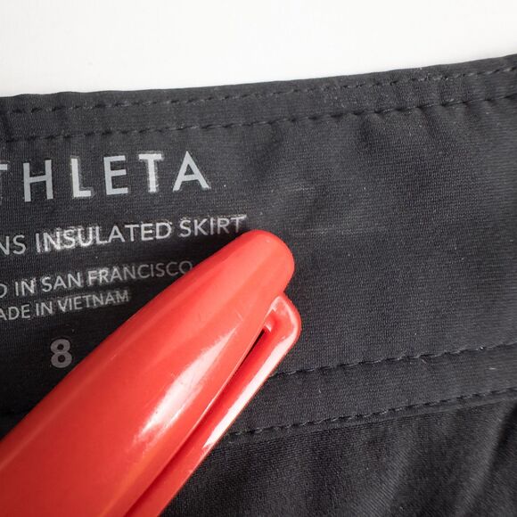 Athleta Toasty Buns Insulated Skirt Womens 8 Black Quilted Full Zip 511138 - Picture 7 of 13